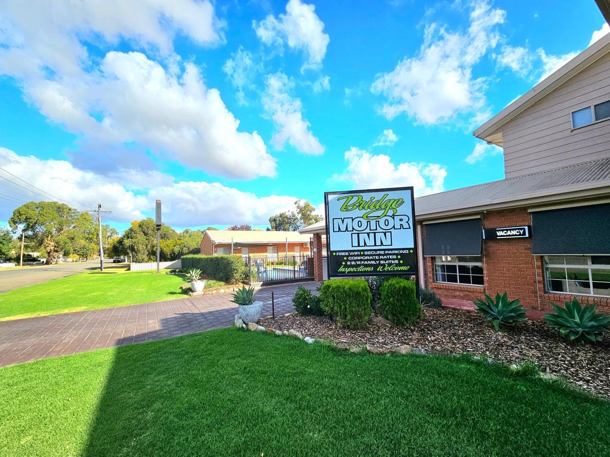Bridge Motor Inn Tocumwal Exterior foto