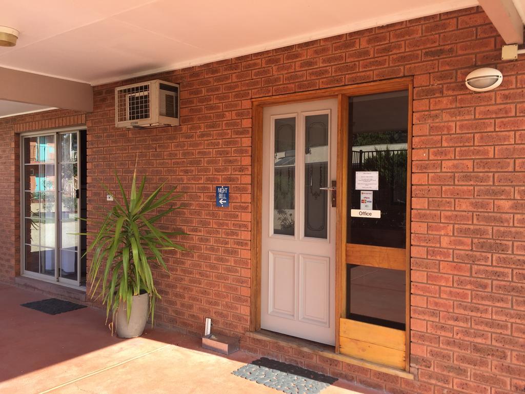 Bridge Motor Inn Tocumwal Exterior foto