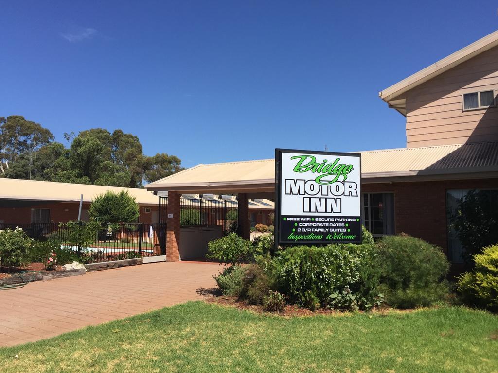 Bridge Motor Inn Tocumwal Exterior foto