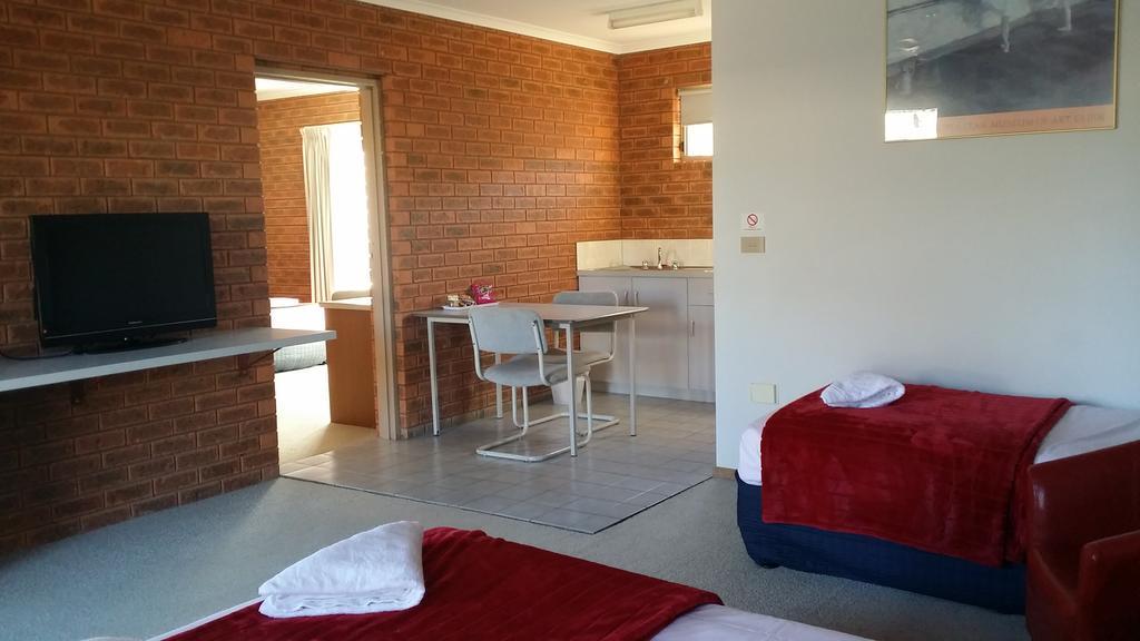 Bridge Motor Inn Tocumwal Habitación foto